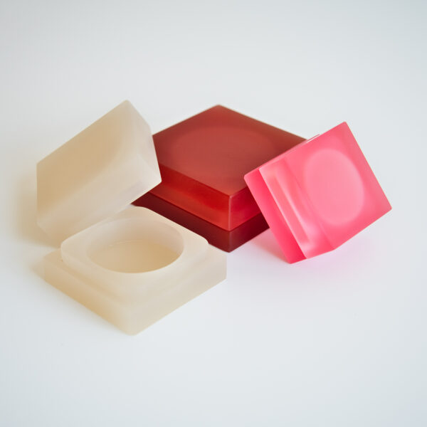 NICE CUBE STACK#146, three resin boxes S-M-L