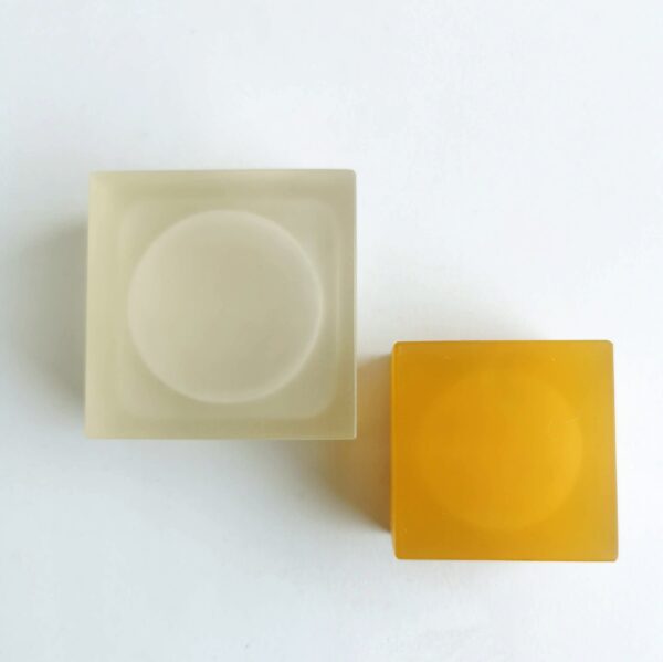 NICE CUBE SET 160, two resin boxes S-M - Image 2