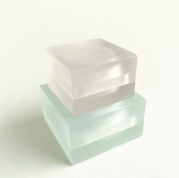 NICE CUBE SET 162, two resin boxes S-M - Image 2
