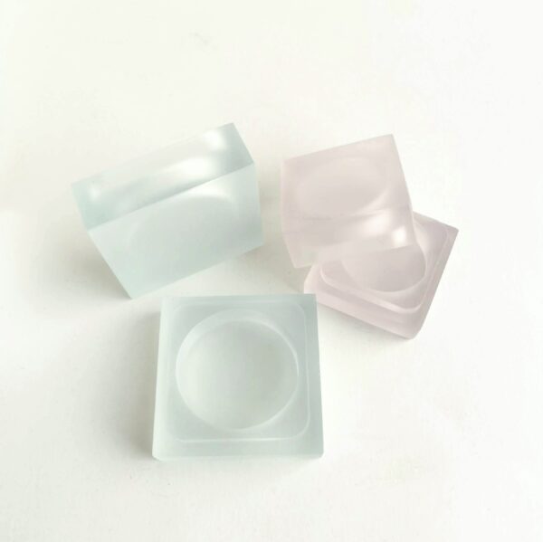 NICE CUBE SET 162, two resin boxes S-M - Image 3