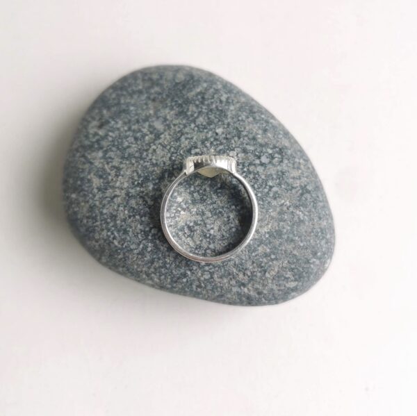 DAHLIA ring, Labradorite silver ring - Image 3