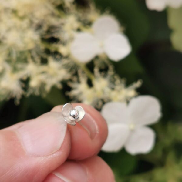 HORTENSIA silver studs - Image 4
