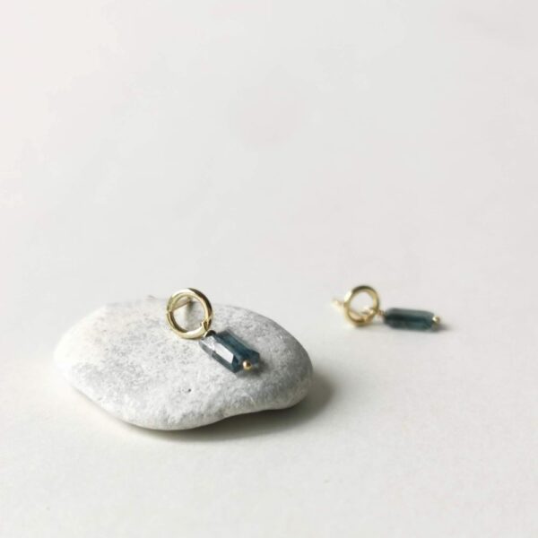 BLUEBELL gold plated or silver studs