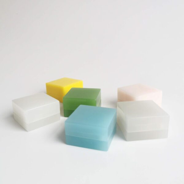 NICE CUBE SOLO XS, glossy ring box 5x5 cm