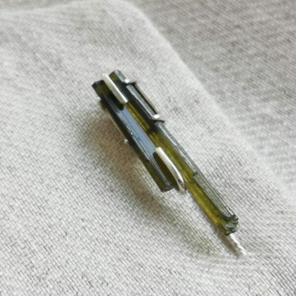 CLIFF Tourmaline, silver pin